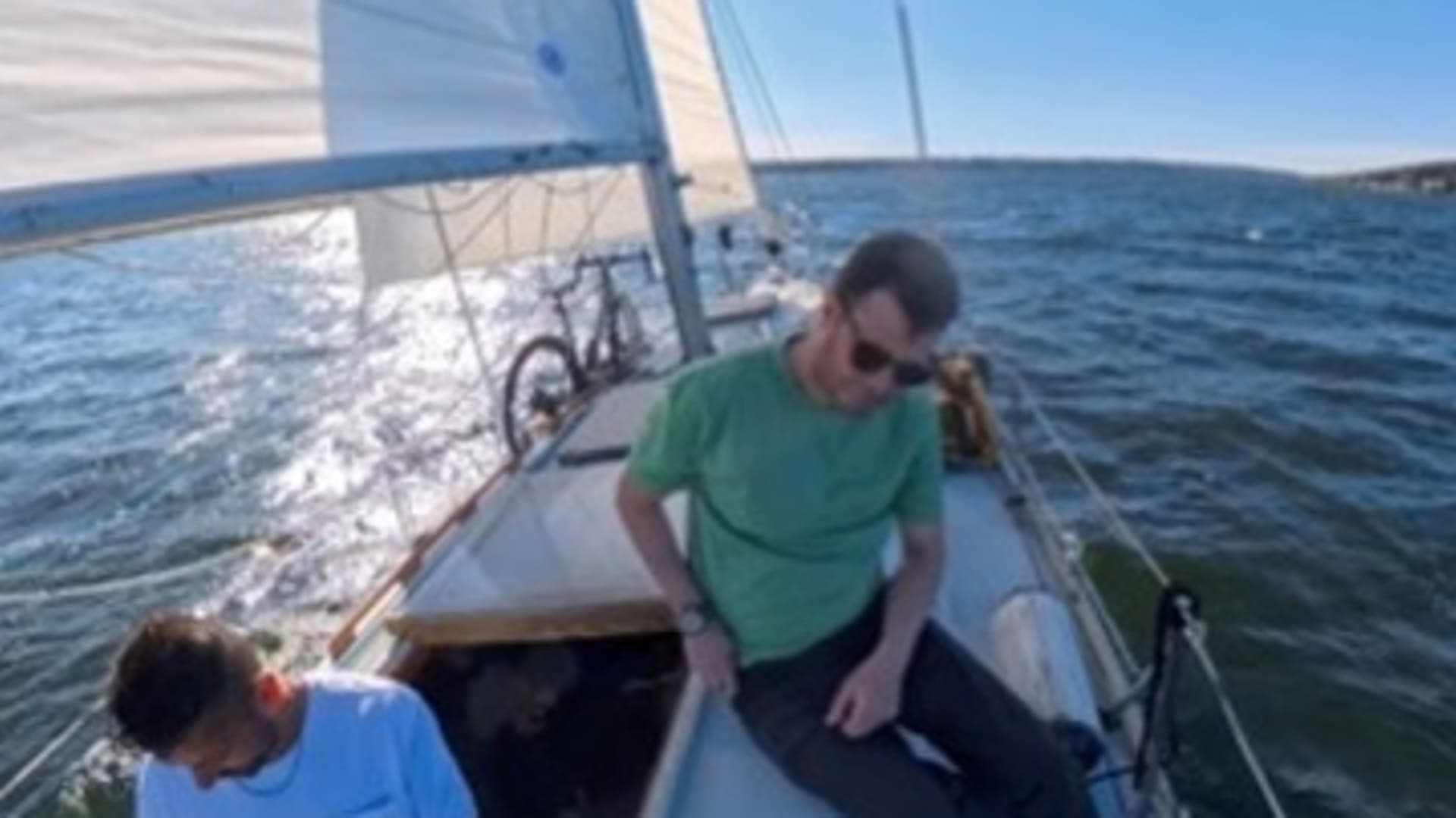 Sailing on Lake Union